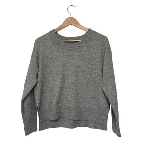 Levi's NWT Women's Gray Crew‎ Neck Long Sleeve Knit Sweater Size XS